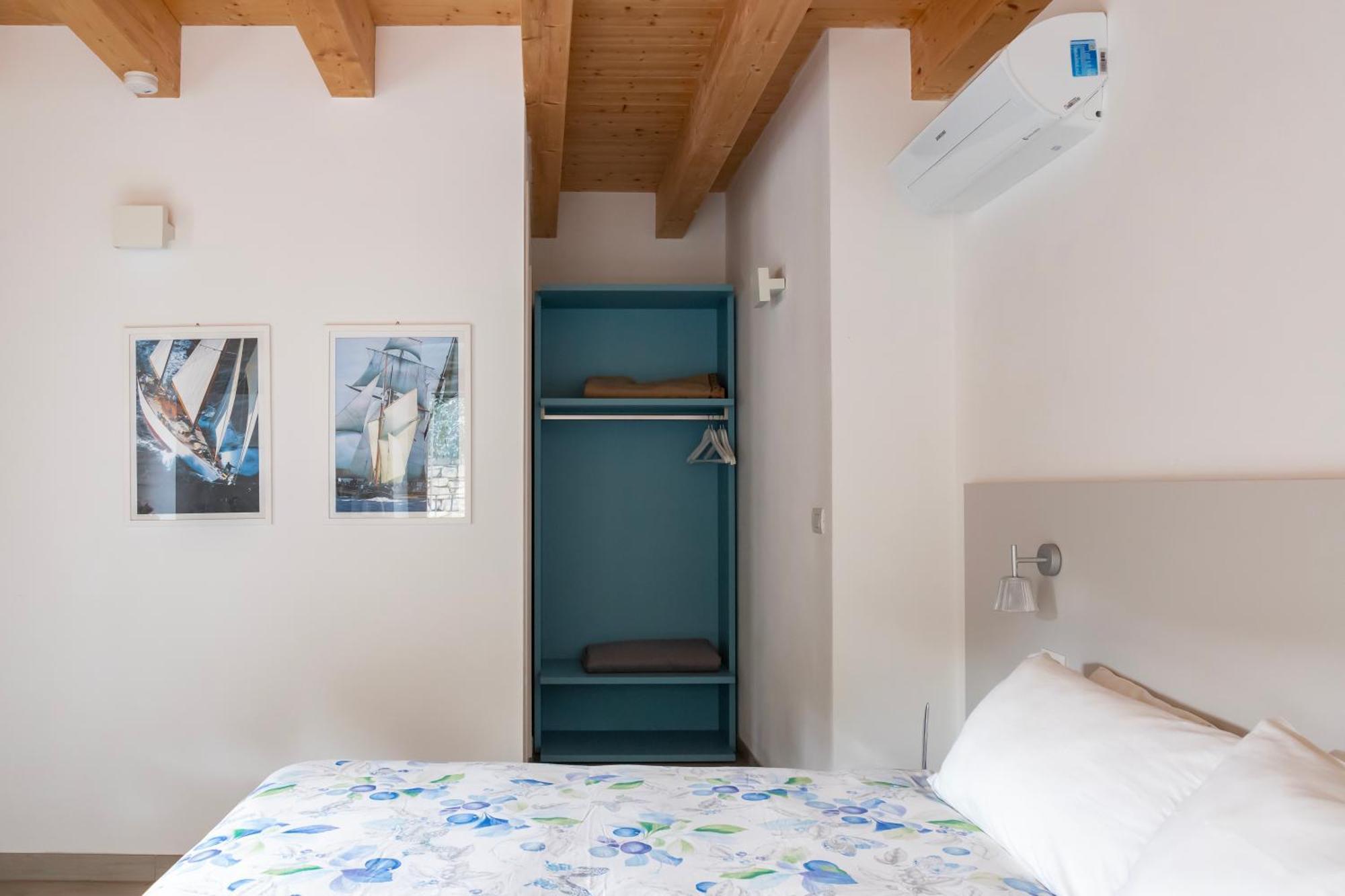 Ca De L'Angelon Aparthotel Brenzone sul Garda Kamer foto