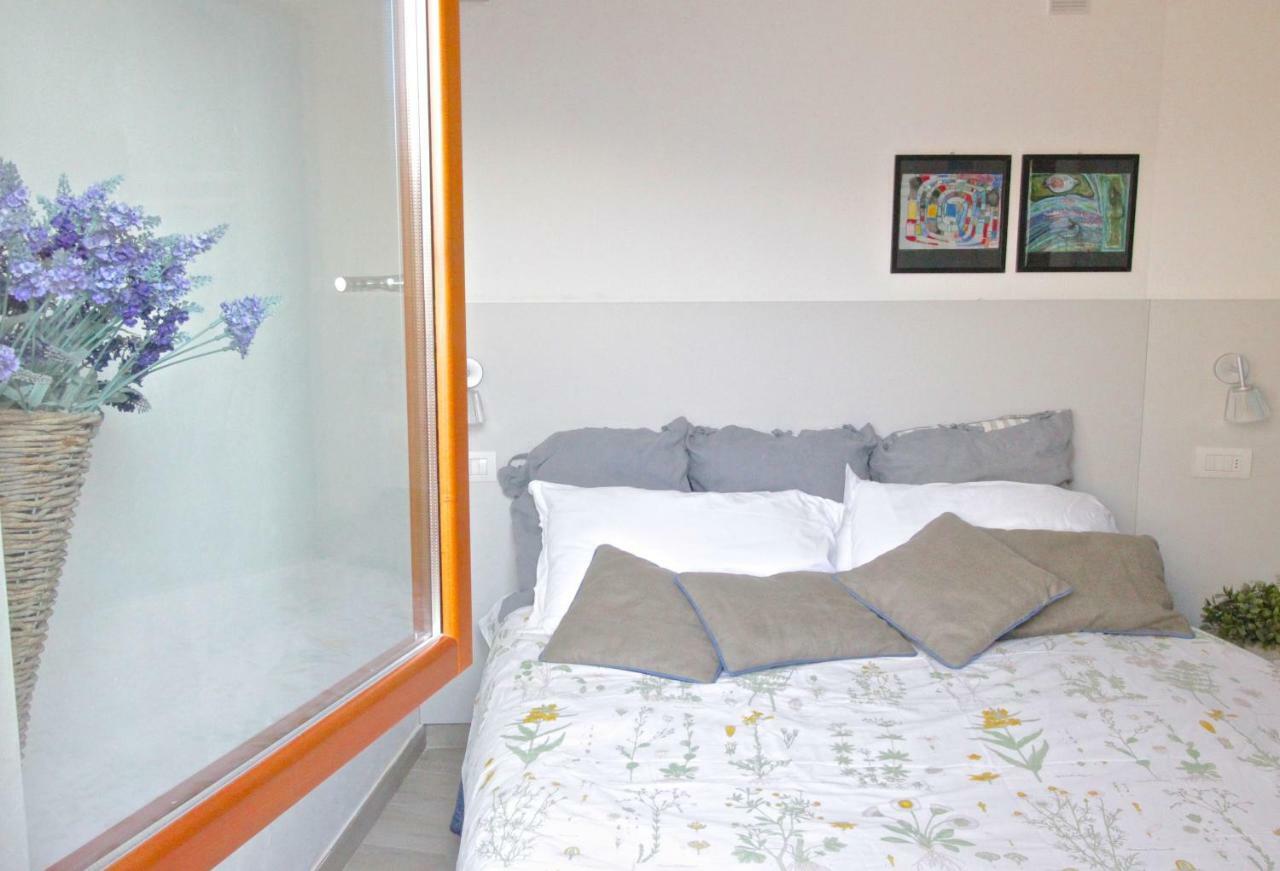 Ca De L'Angelon Aparthotel Brenzone sul Garda Buitenkant foto